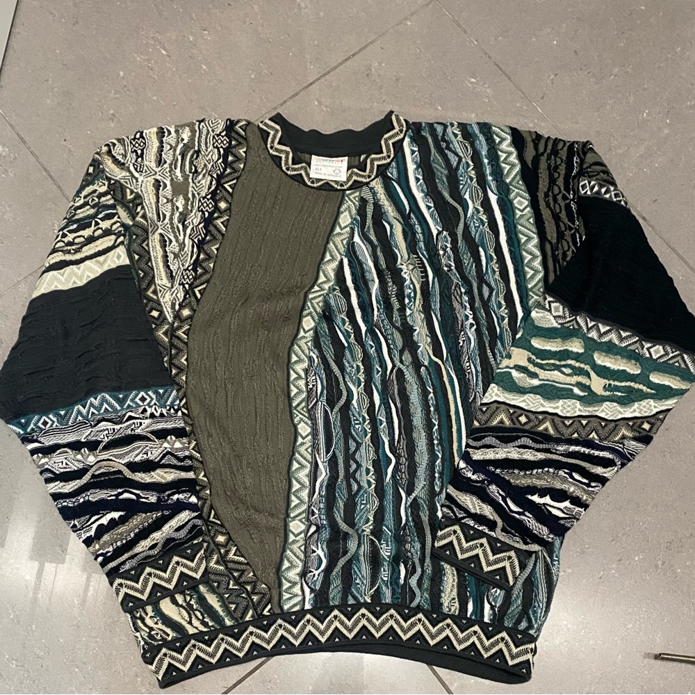 Vintage COOGI Green and Blue Crewneck Sweater with Artistic Pattern